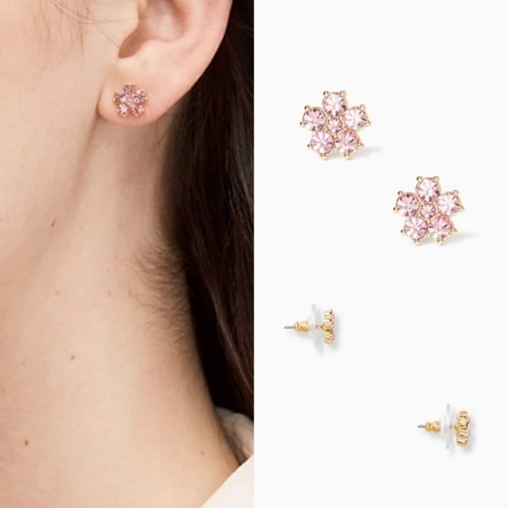🌸SOLD🌸 Kate Spade Flower Stud Earrings NWT - Picture 1 of 4